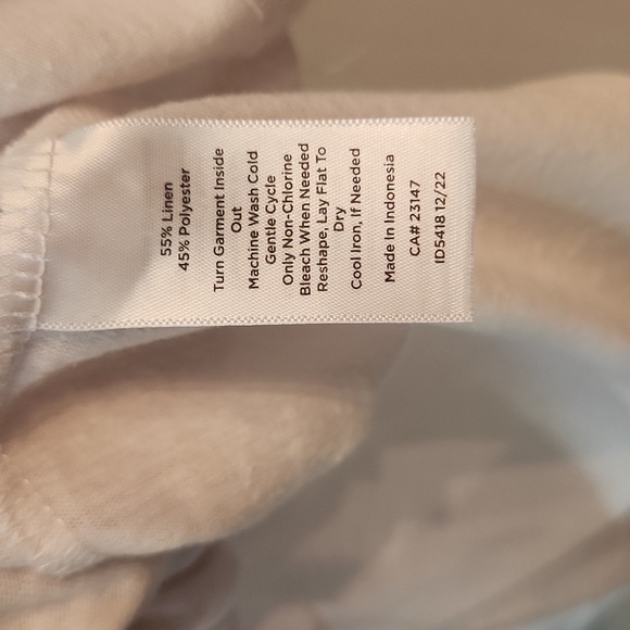 Talbots Top - Picture 7 of 7